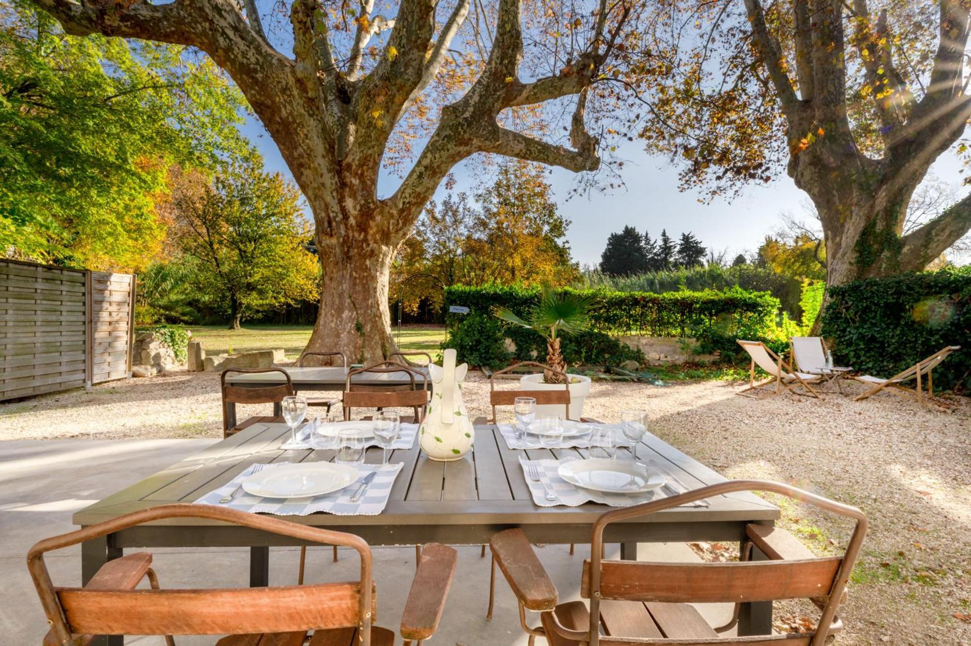 Bed and Breakfast Montjoia LʼIsle-sur-la-Sorgue Exteriér fotografie